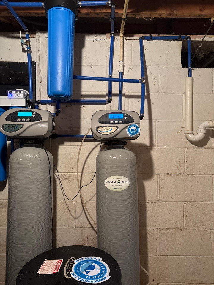 Servicing well water sulphur unit and whole house softener treatment. Solar salt - water soft- ozone  generator sanitizing  Servicing well water sulphur unit and whole house softener treatment. Solar salt - water soft- ozone  generator sanitizing