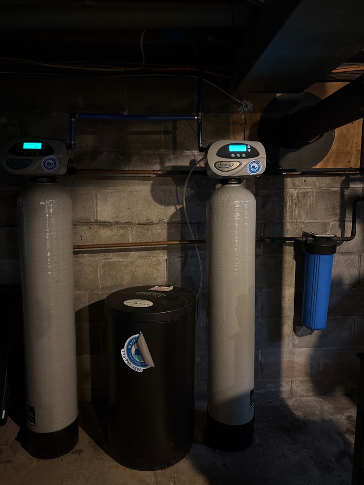 Annual maintenance on whole house well water softener system and sulphur removal system. Removing hardness and odor.