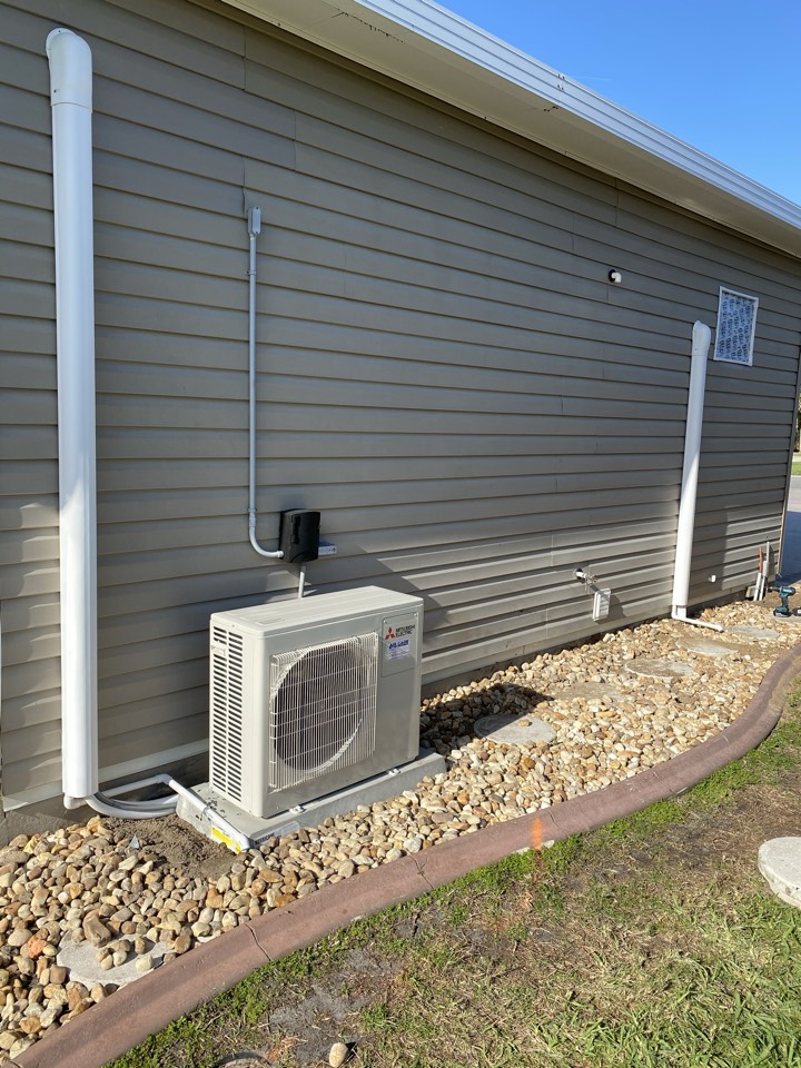 Mitsubishi multi head heat pump in Titusville Florida 