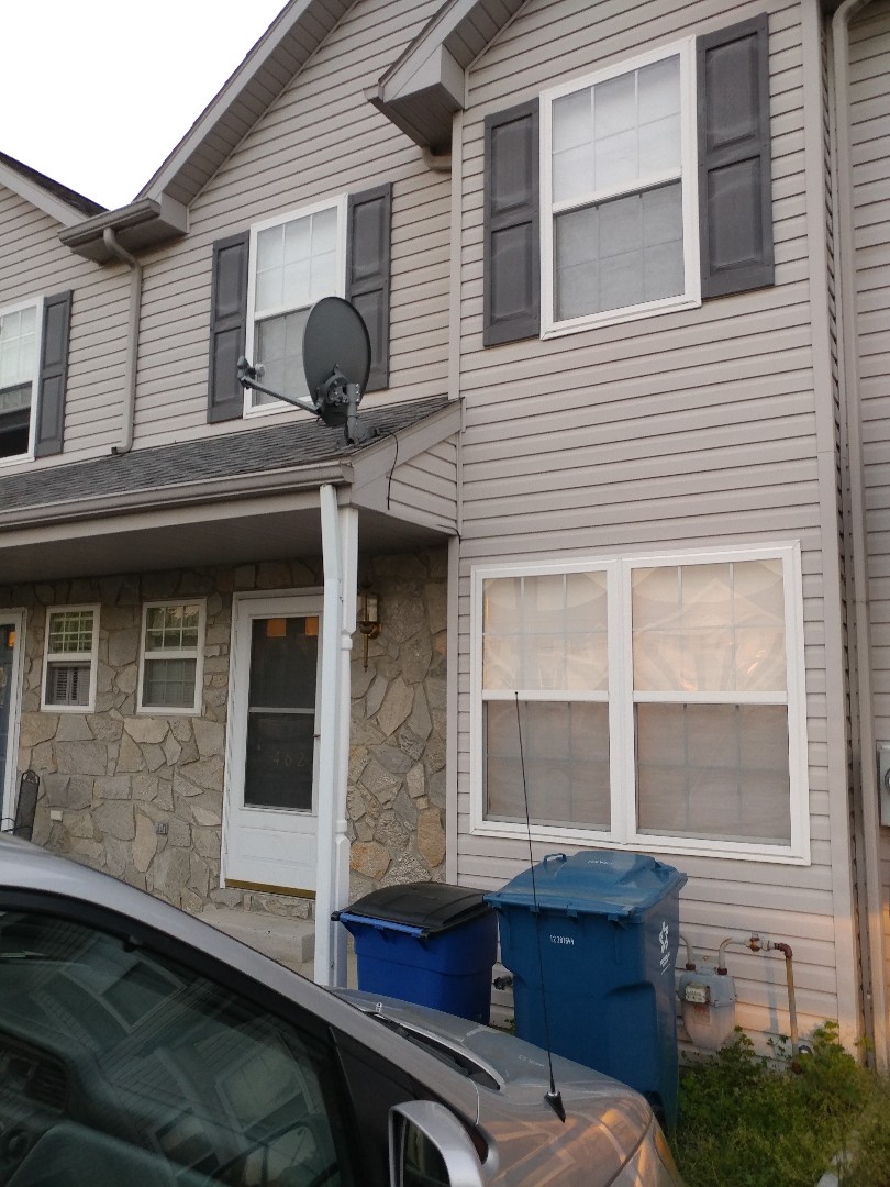 Blandon, PA - Windows and patio door quote. Broken seals on 15 year old vinyl products. Moisture in between glass and standing water in door sill. Blandon, PA - Windows and patio door quote. Broken seals on 15 year old vinyl products. Moisture in between glass and standing water in door sill.