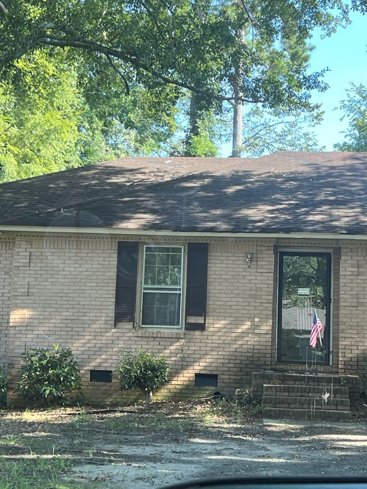 I am a highly skilled and experienced home service professional. I recently completed a job where I provided a free inspection of a roof. The client was concerned about the condition of their roof and wanted to know if it needed any repairs or maintenance.

I arrived at the client's home and conducted a thorough inspection of the roof. I looked for any signs of damage, such as leaks, missing shingles, or rust. I also checked the flashing around the chimney and vents to ensure it was properly installed.

After the inspection, I provided the client with a detailed report of my findings. I explained what needed to be done to repair the roof and gave them an estimate of the cost. The client was very pleased with the report and decided to have the repairs done.

I worked with the client to schedule the repairs and provided them with a timeline for completion. I also made sure to clean up the area after the repairs were completed.

Overall, the job was a success, and the client was happy wit