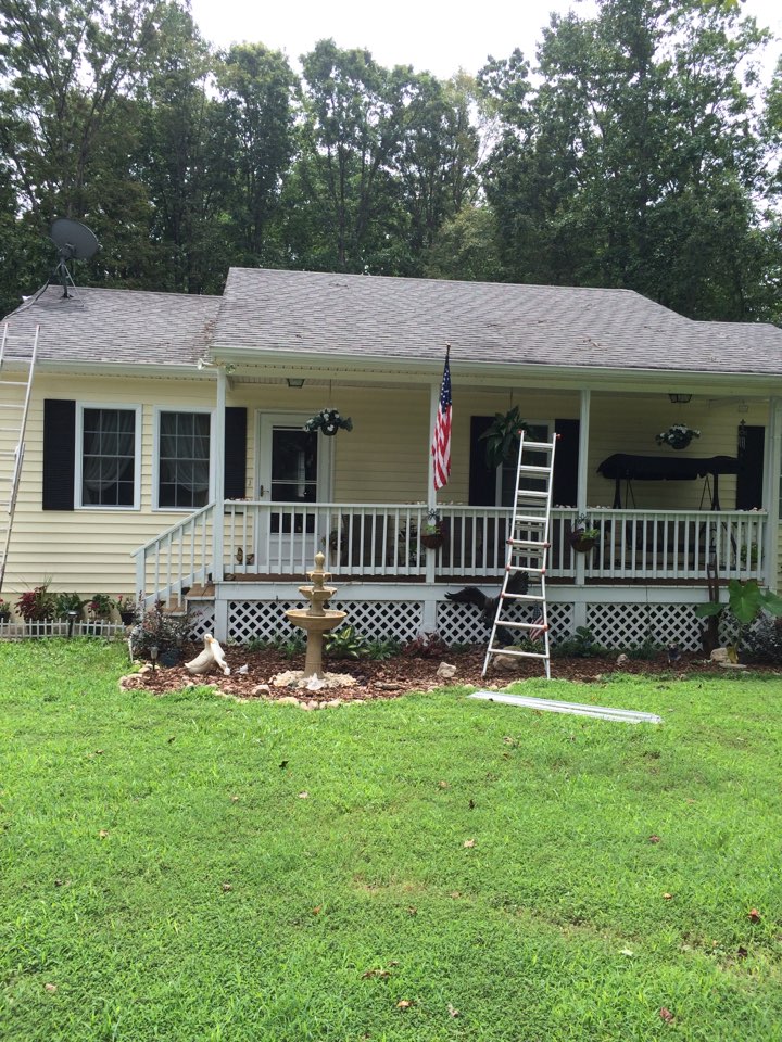 Cleaning out Ms Ash's gutters and installing our White Label gutter guard!