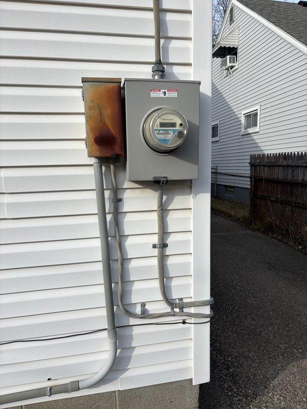 Successfully completed installation of a complete HVAC system including a 70,000 BTU furnace, 2.5-ton air conditioning unit with exterior condenser, 40-gallon short water heater, and supplementary components (S40 air cleaner, 600M humidifier, condensate pump, and 4" filter). System was properly connected to electrical service with appropriate disconnect box and all necessary permits were obtained for the mechanical work and reconnections.