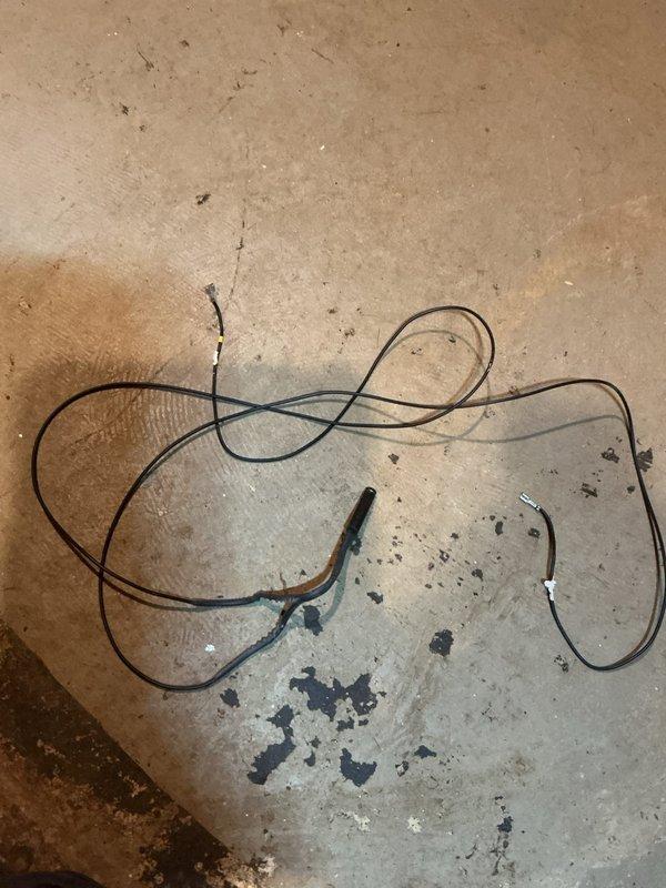 Diagnosed 20-year-old inoperative heating unit with intermittent gas light behavior. Identified failed electrical component requiring replacement; documented part number 32004955-00 for hydrostat replacement available under existing purchase order.