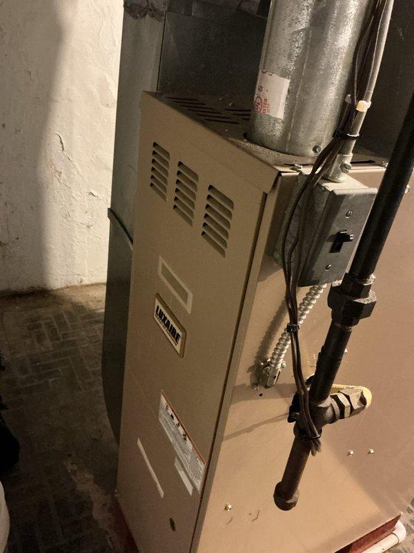 Assessed Trane furnace not producing airflow. Diagnosed pressure switch failure. Ordered replacement part from Dakota Supply (PO: 1292705-001). Upon installation and testing, confirmed proper flame sequence and operation, restoring heat to the system.