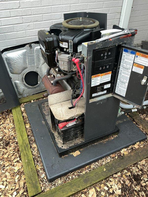 Performed diagnostic and annual maintenance service on a 13 KW Briggs and Stratton generator. Inspected and resolved issue with Saturday exercise cycle that customer reported not functioning properly. Completed preventative maintenance procedures and renewed generator service plan on site.