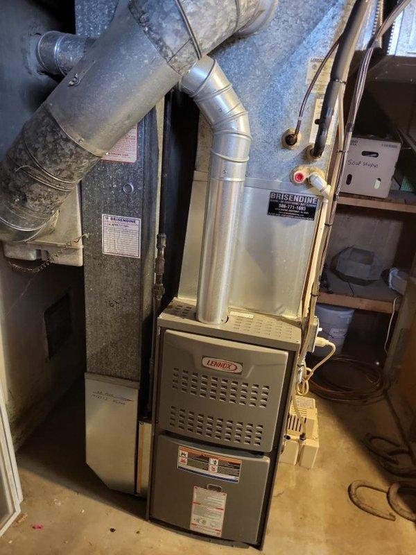 Conducted comprehensive evaluation of existing HVAC system, comprising a 20-year-old operational furnace and non-functioning air conditioner. Provided detailed replacement estimate for new Lennox furnace and A/C units, with installation to be performed in basement (furnace) and exterior location (A/C), utilizing the existing natural gas fuel source.