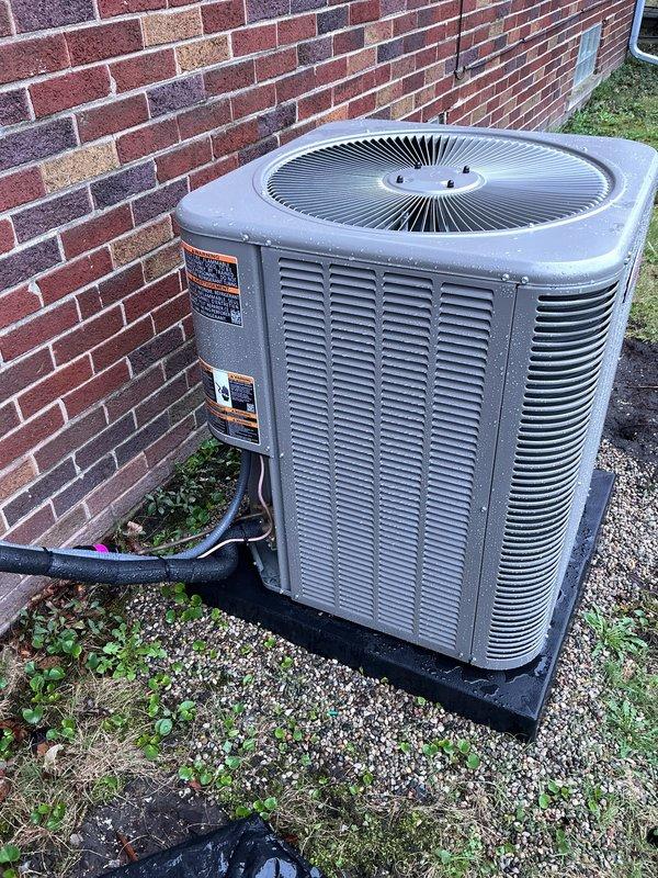 Performed system start-up on newly installed air conditioning system, including basement evaporator coil and outdoor condensing unit. Verified proper operation of all components, confirmed refrigerant lines and condensate drainage were functioning correctly, and documented equipment installation with photos showing both indoor and outdoor units in operational condition.