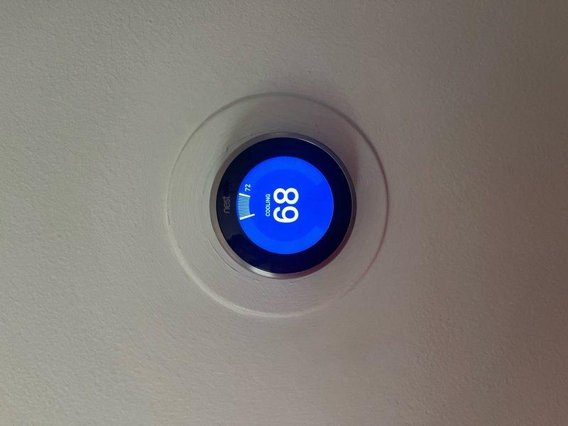 Completed full HVAC system installation including a 110,000 BTU furnace and 3.5 ton air conditioning unit with right-side configuration. Installation included humidifier integration, liner installation, system reconnection, and digital thermostat programming, with mechanical permit obtained and DTE rebate documentation processed under AHRI certificate 215665987.