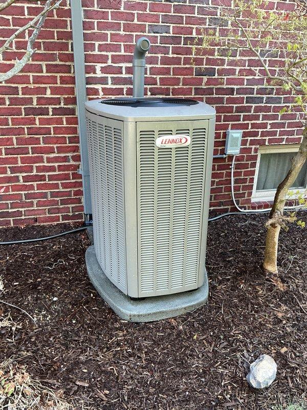 Completed comprehensive tune-up inspection on 1-year-old Lennox heat pump system located in basement. Performed full system evaluation including outdoor condenser unit, indoor coil assembly, humidifier operation, thermostat calibration, and hot water tank functionality. All components found operating within normal parameters with no deficiencies noted at time of service.