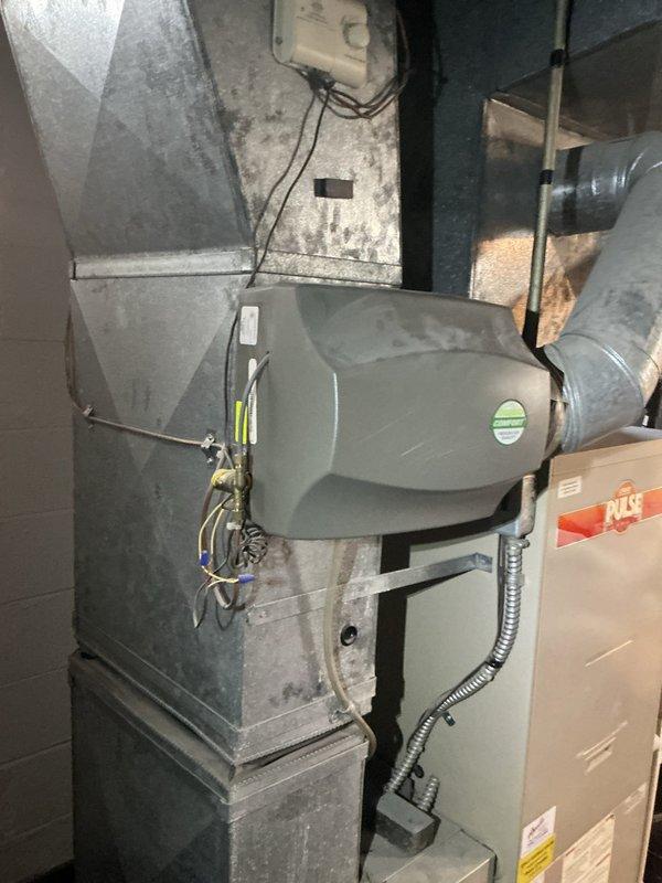 Responded to service call for central air conditioning system producing cold air but failing to reduce indoor temperature. Performed comprehensive system diagnostics on RUUD furnace and central AC unit, inspecting ductwork, humidifier installation, electrical connections, and refrigerant lines. Identified and resolved airflow restriction issues preventing adequate cooling capacity, restoring proper temperature control and system performance to manufacturer specifications.