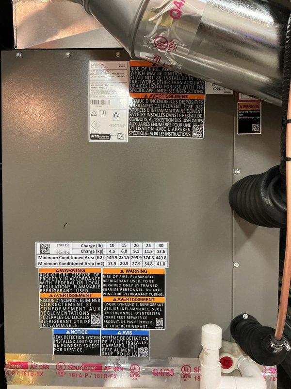 Successfully completed installation of new air conditioning unit and evaporator coil system. The indoor coil was integrated with the existing furnace system, with proper refrigerant charging performed according to manufacturer specifications. All ductwork connections were sealed with foam insulation strips to prevent air leakage, and the system was tested to ensure proper operation and compliance with safety standards.