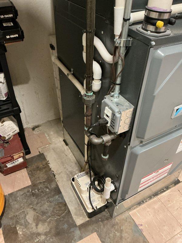 Completed annual Gold Plan air conditioning maintenance inspection for HVAC plan member during scheduled morning appointment. Performed comprehensive AC tune-up including system evaluation, component inspection, and preventive maintenance procedures to ensure optimal cooling performance for the upcoming season.