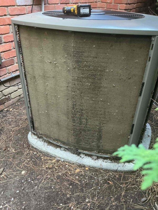 Responded to no heat call following recent maintenance visit. Diagnosed thermostat malfunction at 1-year-old unit located between kitchen and living room. Inspected outdoor condenser unit, verified electrical connections, and restored system operation. System tested and confirmed heating functionality upon departure.