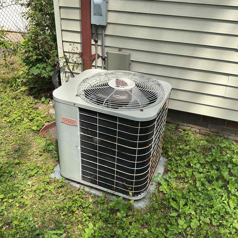 Completed annual Gold plan maintenance on Bryant air conditioning system located at exterior of residence. Performed comprehensive AC tune-up including inspection of condenser unit, verification of electrical connections at disconnect box, assessment of refrigerant levels, cleaning of condenser coils, and operational testing of all system components. Unit found in good working condition with no issues identified; system operating within normal parameters and ready for cooling season.
