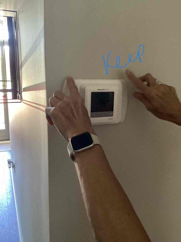 Conducted estimate assessment for natural gas furnace replacement on non-operational 8-year-old unit. Evaluated existing thermostat control system, electrical panel capacity, and current equipment location to determine installation requirements and system compatibility for replacement furnace installation.