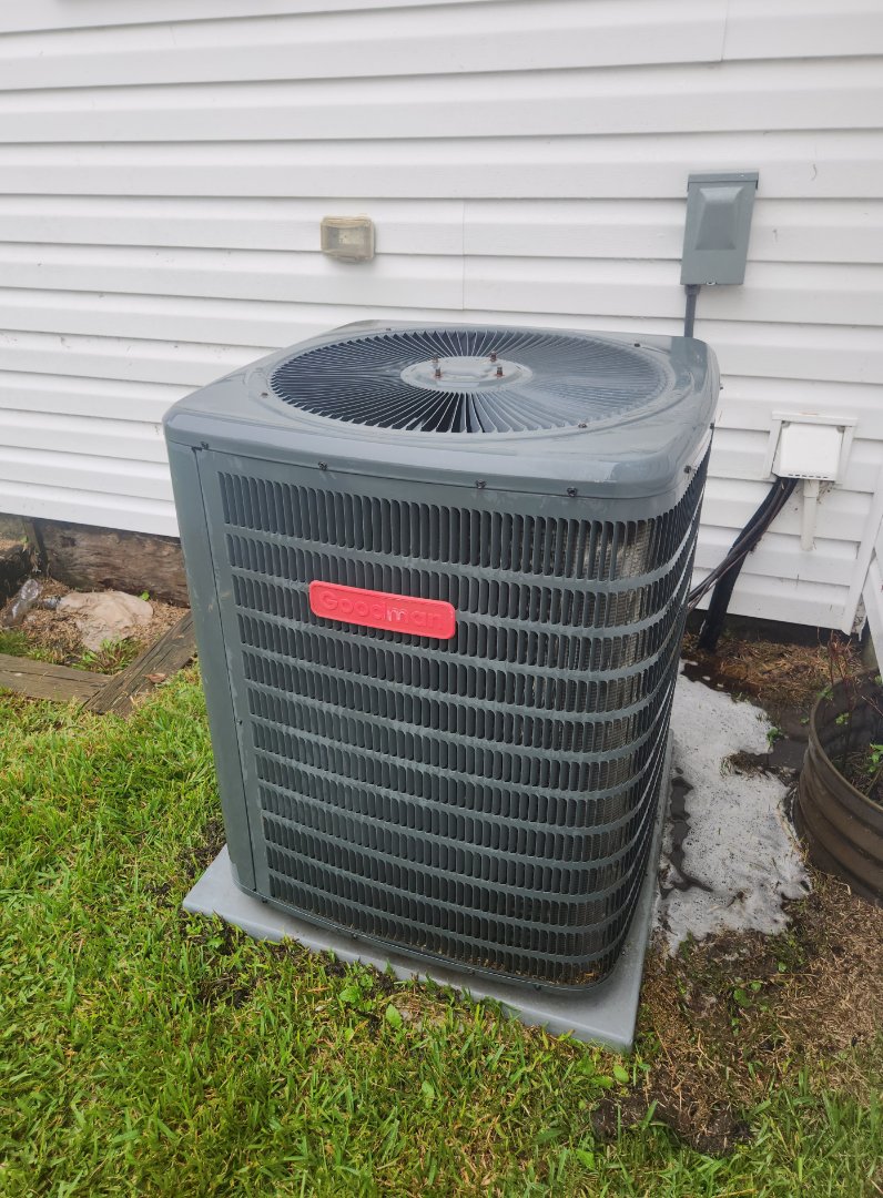 Smithfield, NC - Godly split heat pump maintenance 