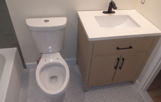 Silver Spring, MD - Toilet Fixture and Lavatory Faucet Installation