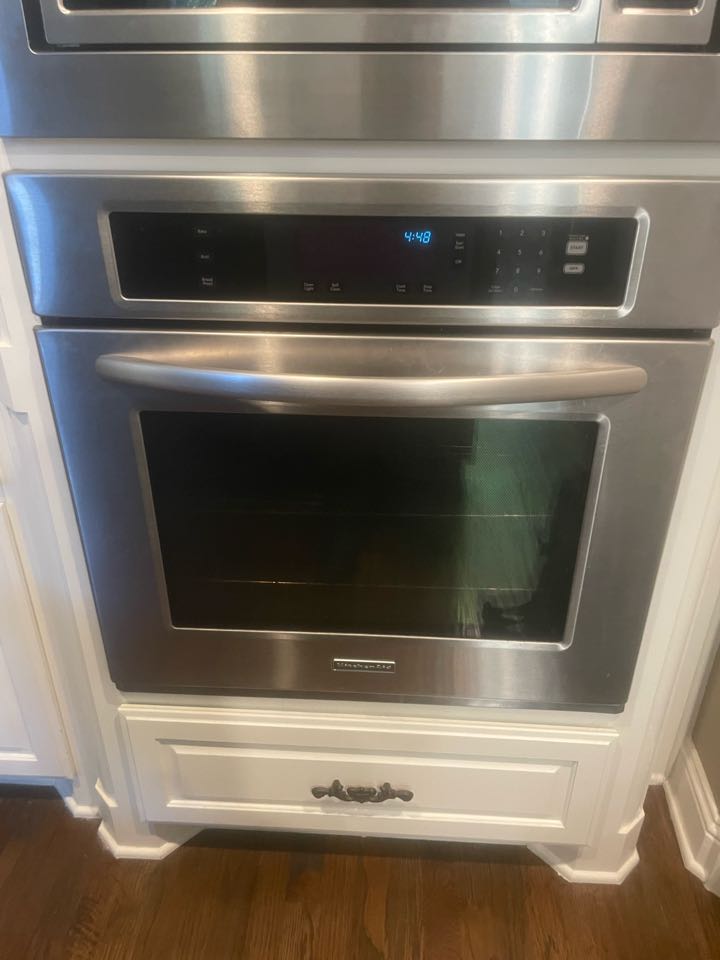 Flower Mound, TX - I was called to repair an oven that was not maintaining the temperature sensor. I found that the parts were no longer available, so customer is buying new oven. Flower Mound, TX - I was called to repair an oven that was not maintaining the temperature sensor. I found that the parts were no longer available, so customer is buying new oven.
