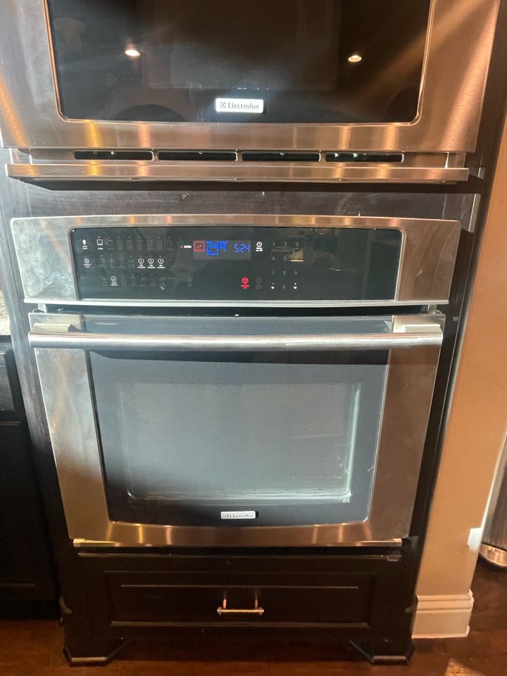 Flower Mound, TX - I was called to a home to repair an Electrolux built-in oven that was not maintaining the desired temperature. Upon inspection, I found that the main control board and temperature sensor needed to be replaced. After replacing the parts, the oven was working properly again. Flower Mound, TX - I was called to a home to repair an Electrolux built-in oven that was not maintaining the desired temperature. Upon inspection, I found that the main control board and temperature sensor needed to be replaced. After replacing the parts, the oven was working properly again.