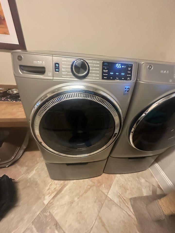 Flower Mound, TX - Ge Washer not working keeps clicking and keeps draining I looked at the washer and determined that the main control board and inverter board needed to be replaced  Flower Mound, TX - Ge Washer not working keeps clicking and keeps draining I looked at the washer and determined that the main control board and inverter board needed to be replaced