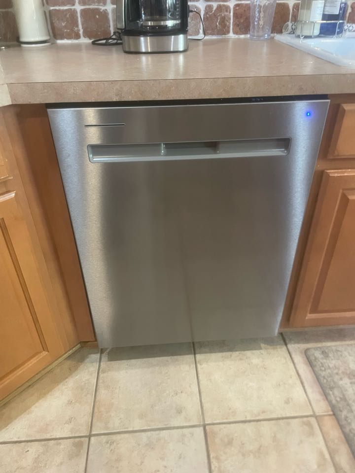 Flower Mound, TX - Dishwasher filter got stripped. Gave customer part number so they can order part., very simple install. Flower Mound, TX - Dishwasher filter got stripped. Gave customer part number so they can order part., very simple install.