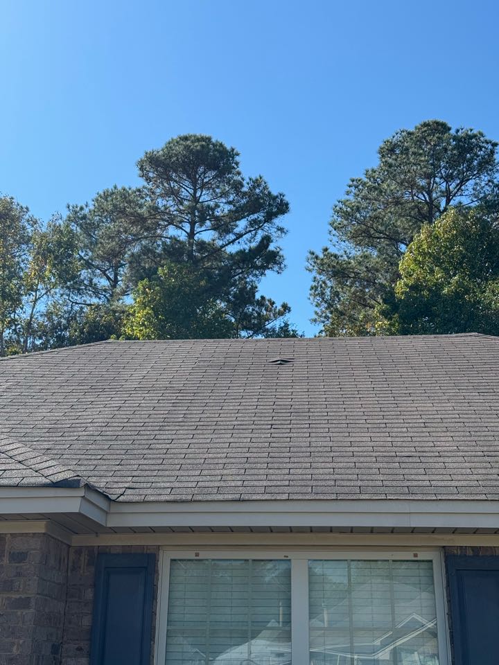 Millbrook, AL - Offering Free Roofing Inspections & Estimates on all shingle, metal, flat roofing in Millbrook, AL 