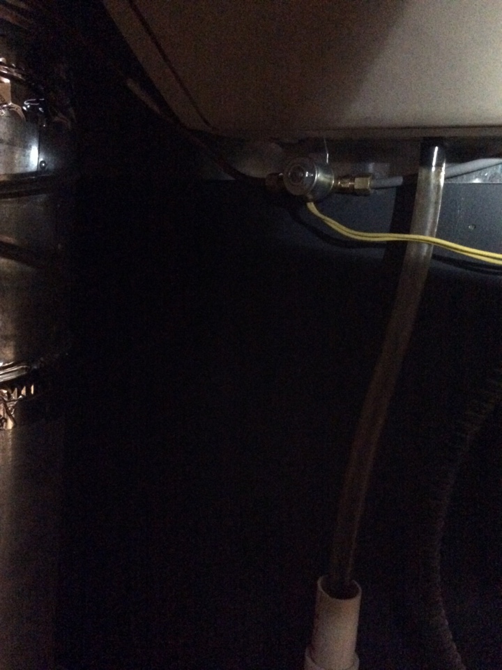 Humidifier feed tube repair