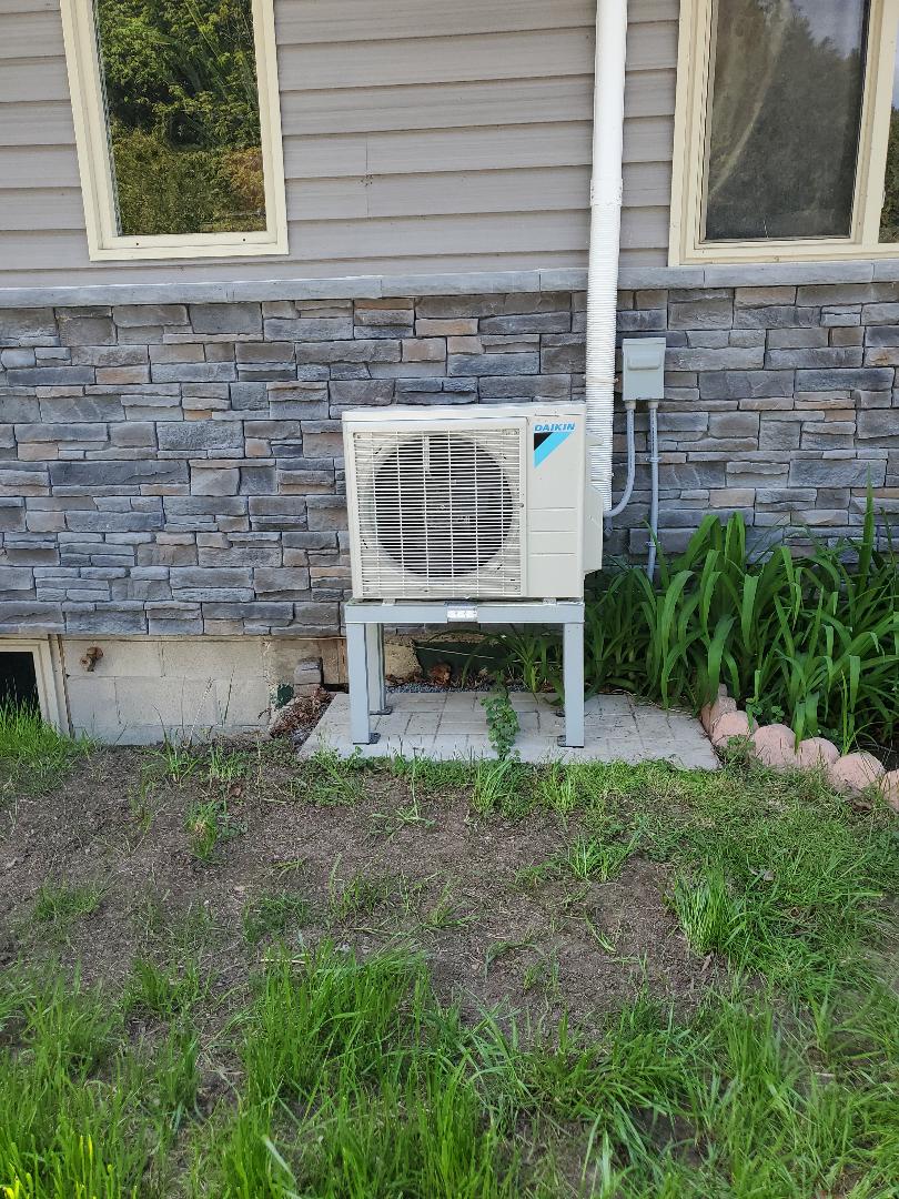 Daikin heat pump service