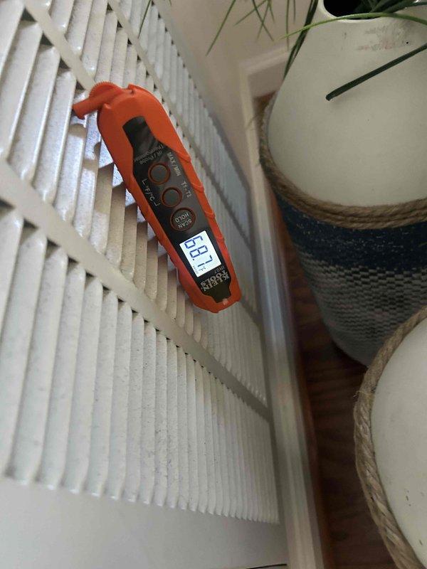 Responded to customer complaint of loud noise before outdoor unit activation. Diagnostic testing revealed sound levels reaching 79dB during startup sequence. Investigation determined fan assembly bearings were causing excessive vibration. Lubricated bearings and adjusted mounting hardware to resolve the noise issue, with post-repair sound measurements confirming normal operation.