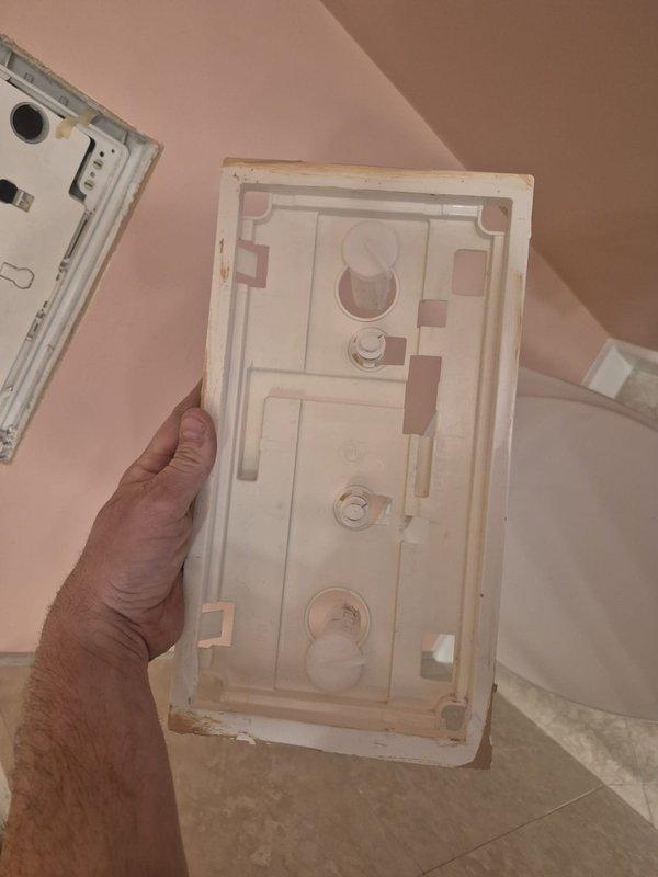 Responded to service call for non-operational toilet with no flush capability. Upon inspection, diagnosed failed flush valve mechanism and replaced defective internal tank components to restore proper flushing function. Tested unit to verify complete operational restoration and customer satisfaction.