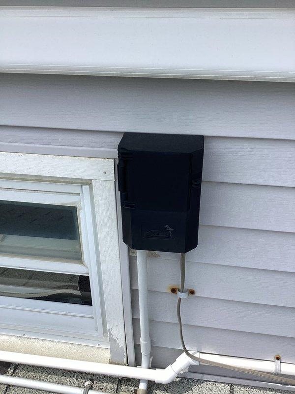 Responded to no cooling call on rooftop-mounted air conditioning unit. Upon arrival, performed diagnostic evaluation and found system non-operational. Completed Q150 diagnostic protocol and performed blower test. Unit showed signs of age with visible rust staining on exterior casing. Provided customer with findings and recommended options for repair. Customer authorized necessary repairs, and technician was provided with payment authorization to proceed with corrective action.