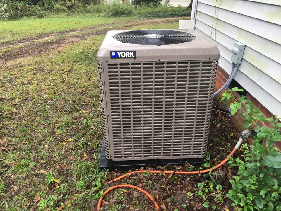 Air Conditioner Repair & Furnace Repair in Hartwell GA