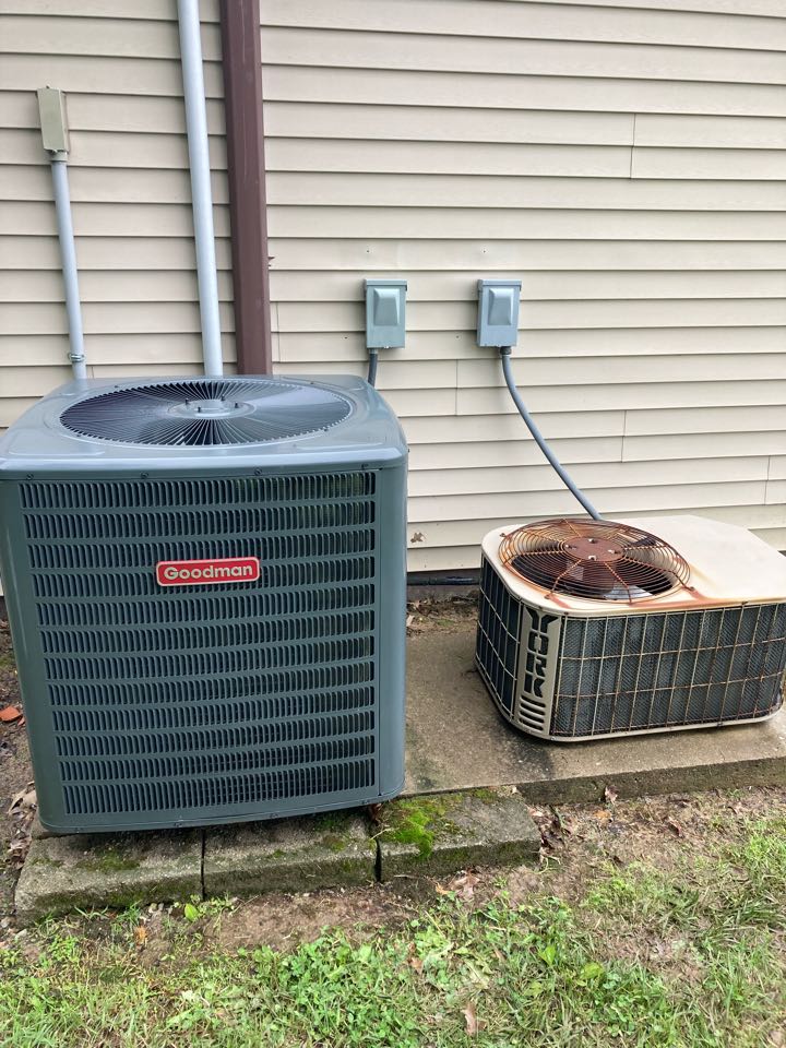 Carbondale, IL - Performed maintenance on Goodman, York and Daikin systems 