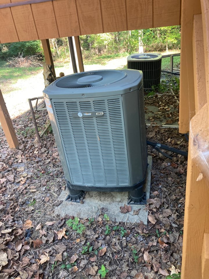 Performed maintenance on Trane unit  Performed maintenance on Trane unit