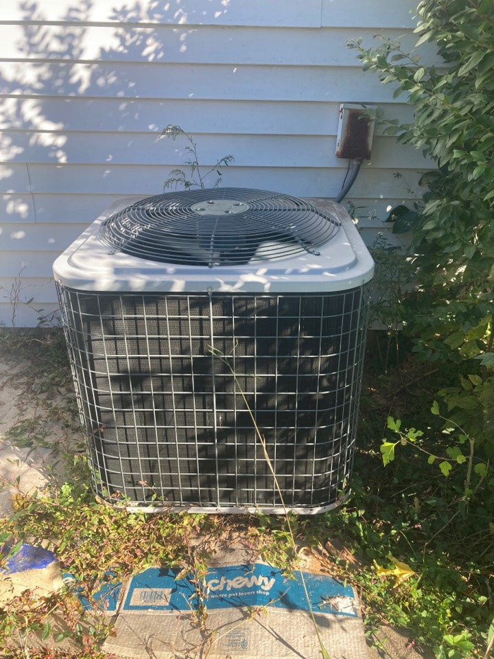 Performed heating maintenance on Bryant heat pump system 