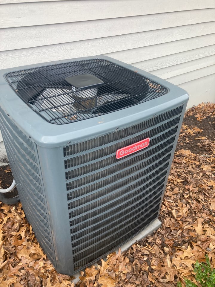 Performed heating maintenance on Goodman heat pump unit 