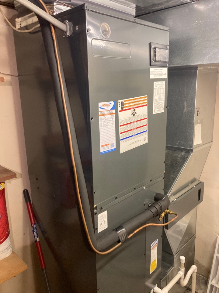 Performed heating maintenance on Goodman heat pump unit 