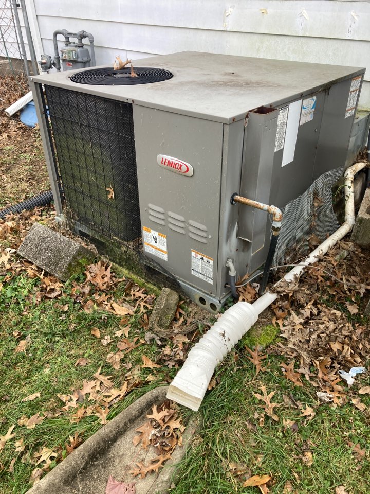 Performed heating maintenance on Lennox package unit 