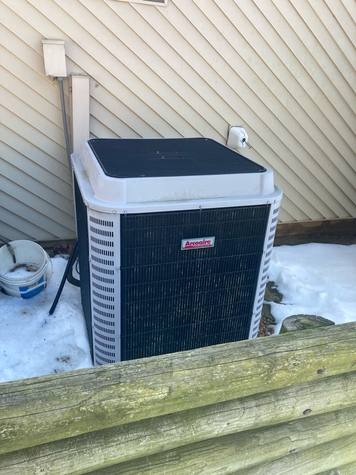 Performed heating maintenance on Arcoaire heat pump 