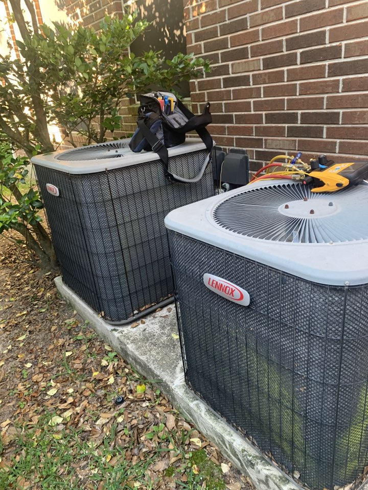 Humble, TX - Service inspection of 2 Lennox systems. Humble, TX - Service inspection of 2 Lennox systems.