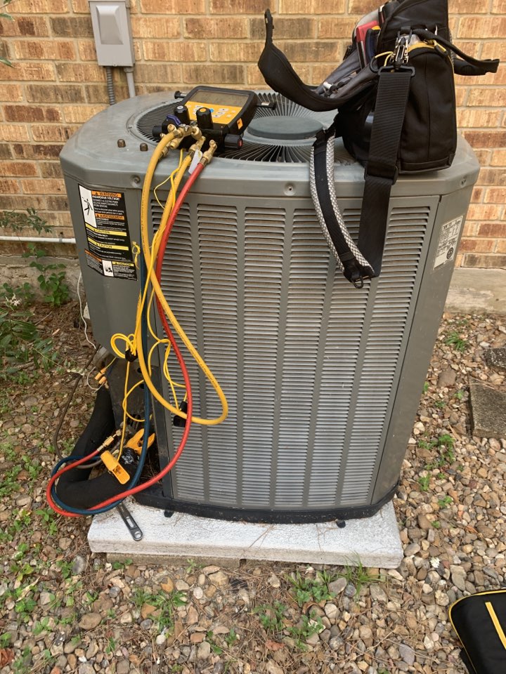 Spring, TX - Service and repair Trane air conditioning system Spring, TX - Service and repair Trane air conditioning system