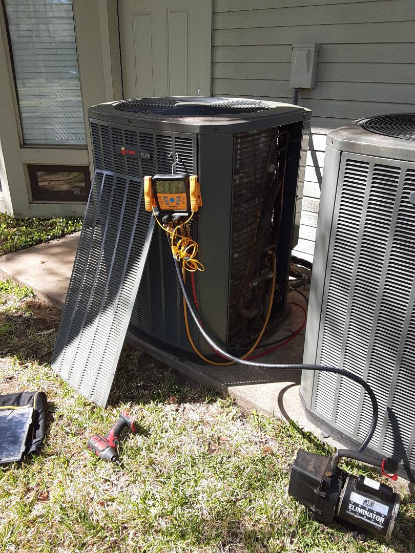 Mabank, TX - Leak repair on train xr15 Mabank, TX - Leak repair on train xr15