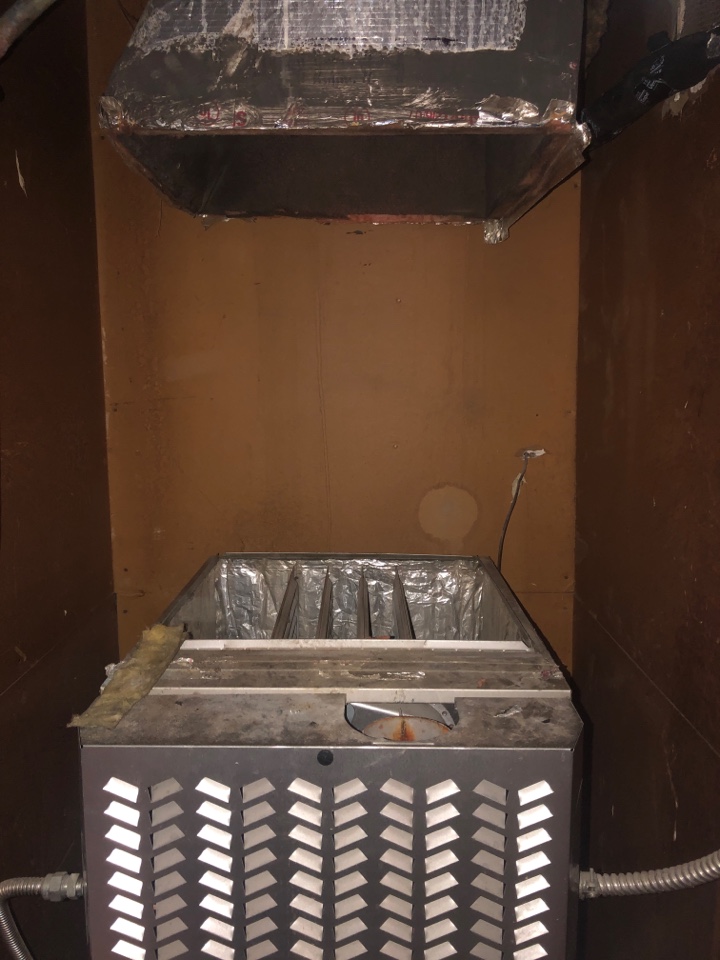 Mesquite, TX - Replacing evaporator coil! Mesquite, TX - Replacing evaporator coil!
