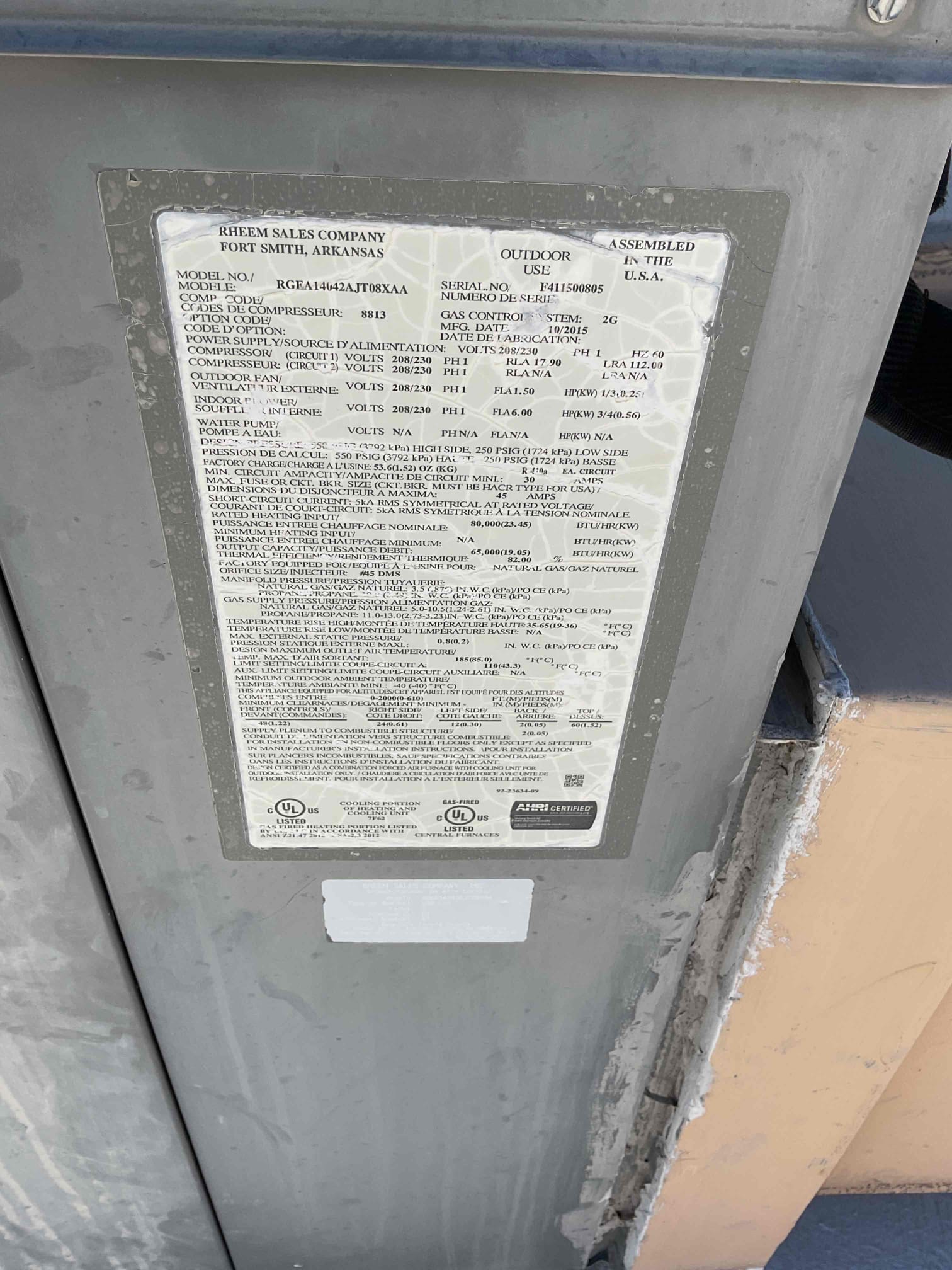I am a skilled professional that works for a Alaskan Air Conditioning & Heating - Tucson company. I recently completed a job that involved cleaning the blower of an air conditioning unit. The blower was covered in dust and debris, and it was not functioning properly. I used a vacuum cleaner to remove the dust and debris, and then I cleaned the blades with a brush. After cleaning, the blower was working like new again. I am proud of the work that I did, and I am looking forward to completing more jobs in the future.