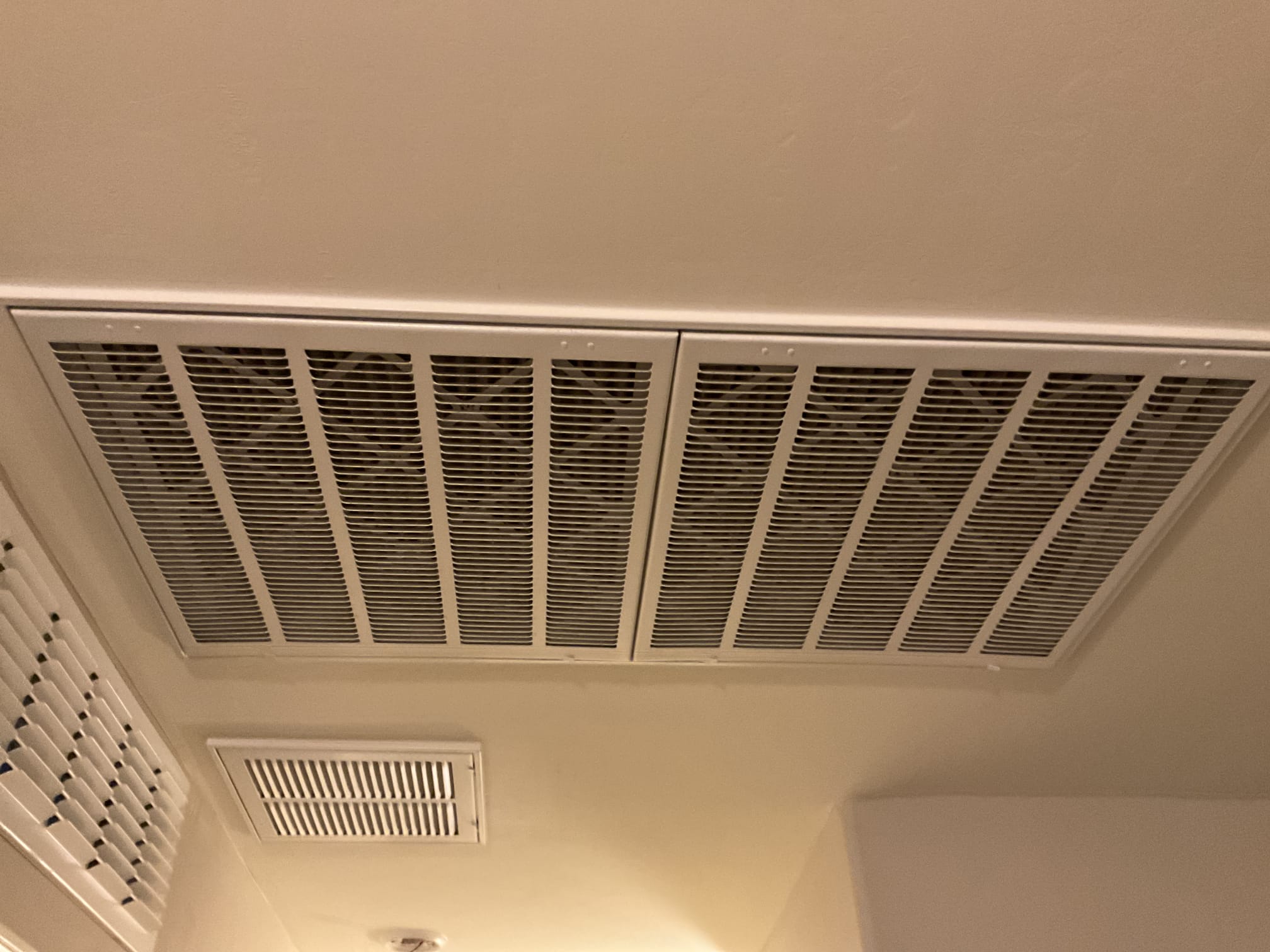 I performed a comprehensive maintenance service on an 8.5-year-old Carrier split heat pump system. This included a thorough inspection of all components, cleaning and replacing the air filters, lubricating the motor, and checking the electrical connections. I also tested the thermostat functionality, inspected the refrigerant levels, and ensured the system was operating efficiently. The maintenance aimed to enhance the system's performance and extend its lifespan.