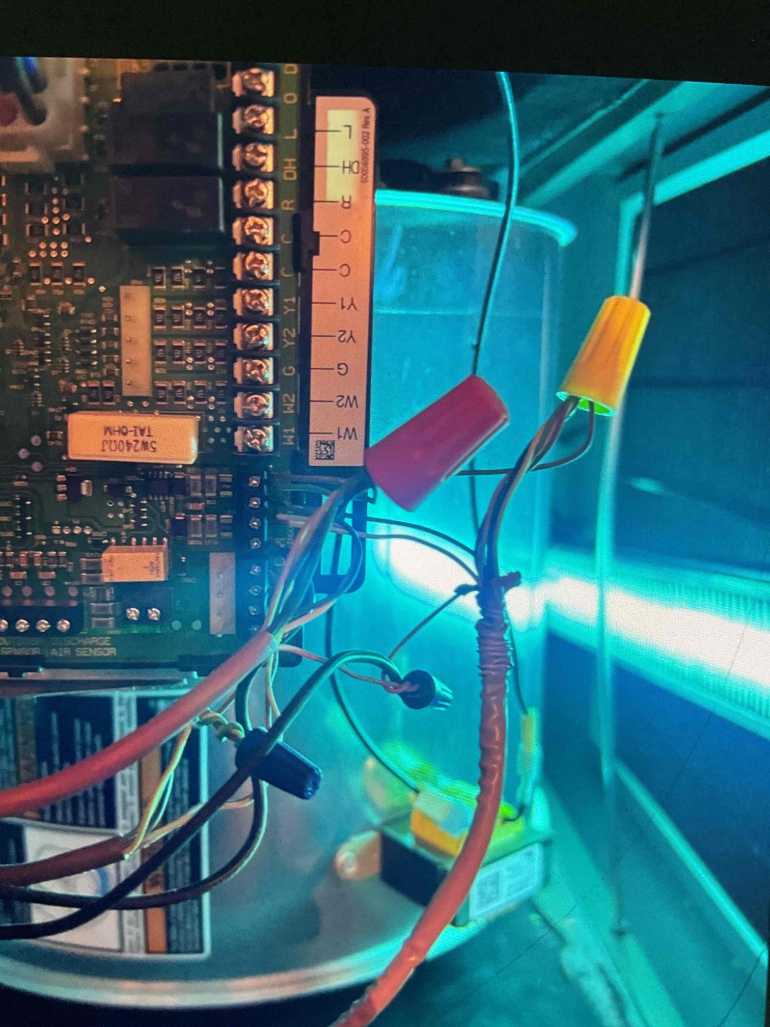 I conducted a comprehensive diagnostic on the Lennox s30 system, starting with a visual inspection of all components. I checked for any visible signs of wear or damage. Next, I used specialized tools to test the electrical connections and the functionality of the thermostat. I also assessed the airflow and inspected the filters. Finally, I performed a system performance test to ensure everything was operating efficiently. The diagnostic revealed no major issues, and I provided recommendations for routine maintenance.