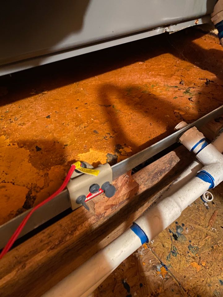 Rheem furnace heat maintenance and safety inspection