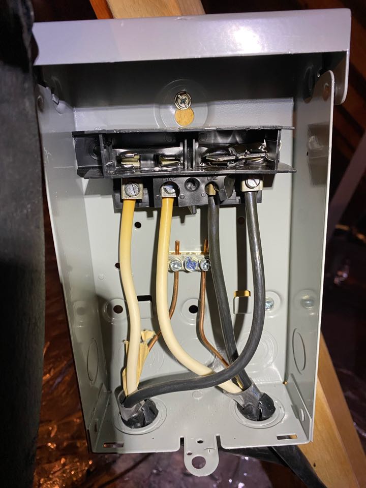 Lennox heat pump heat maintenance, Disconnect box and capacitor replacement. 