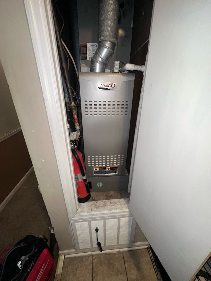 Lennox 3 ton gas split ac maintenance 